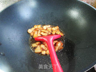 肉片荷兰豆炒喷鼻干的做法步调：7