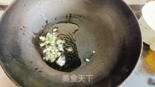 煎蛋萝卜丝汤的做法步调：3
