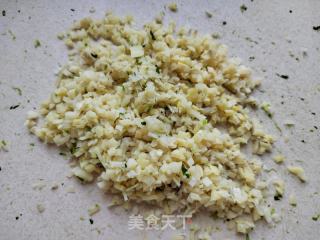 芹菜冬笋陈肉包的做法步调：7
