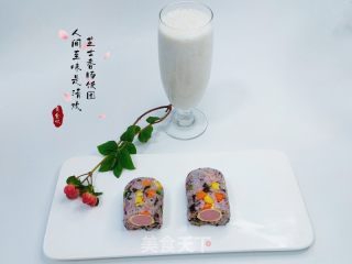 芝士腊肠包饭的做法步调：1