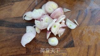 老干妈木耳的做法步调：4
