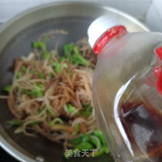 薄皮椒炒咸菜丝的做法步调：13