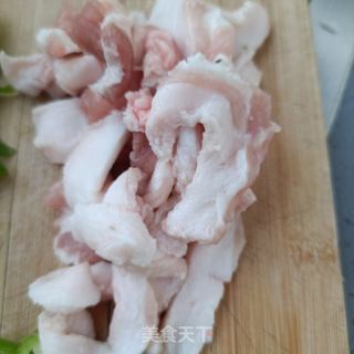 薄皮椒炒咸菜丝的做法步调：1