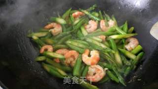 芦笋虾仁的做法步调：6