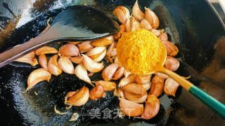 孜然年夜蒜的做法步调：10