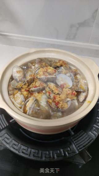 蒜蓉粉丝花甲煲的做法步调：10