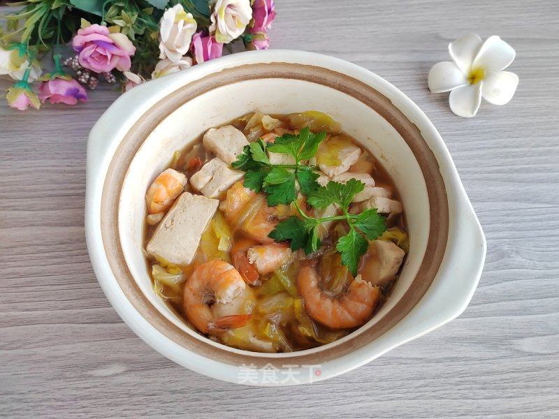 陈虾包菜豆腐煲的做法