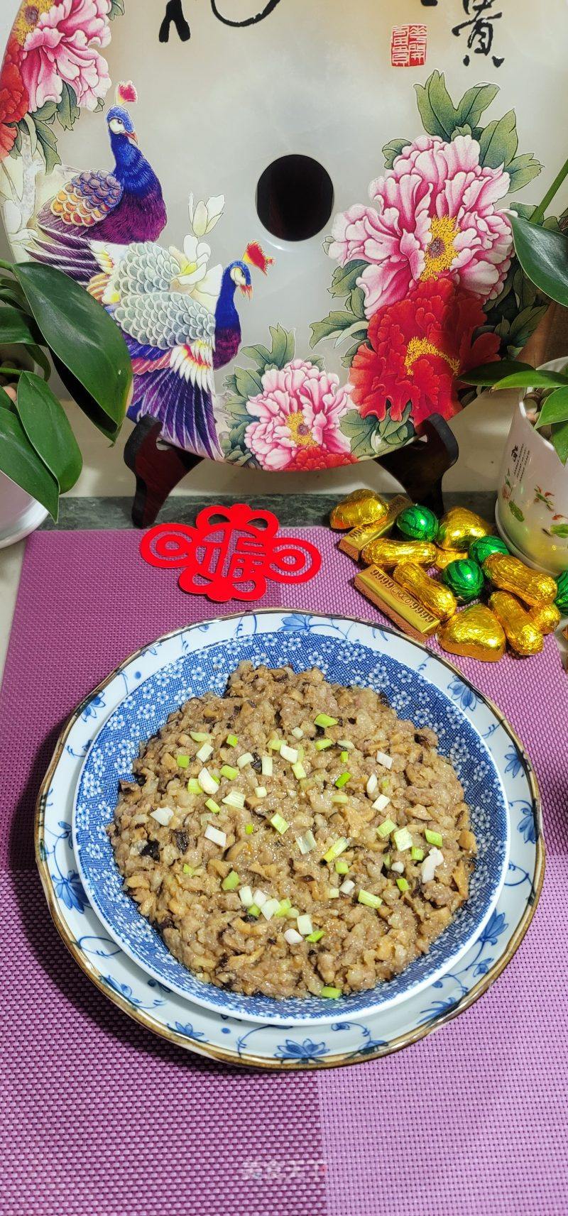 蒸喷鼻菇肉饼的做法