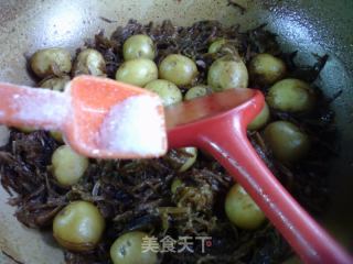 笋干菜烧小土豆的做法步调：10