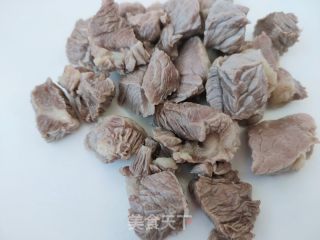 牛肉柿子汤的做法步调：6