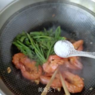对虾炒喷鼻椿的做法步调：13