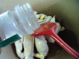 酱喷鼻鸡胸肉的做法步调：4