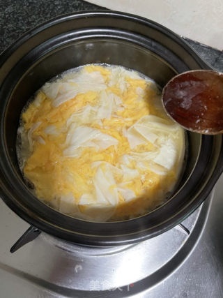 腐竹鸡蛋糖火的做法步调：9
