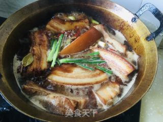 酱喷鼻把子肉的做法步调：10