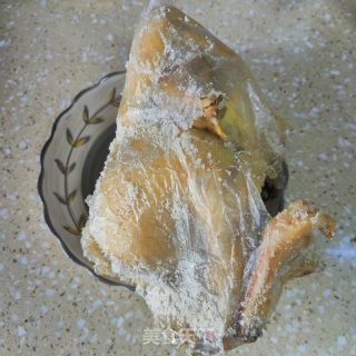 客家盐焗鸡的做法步调：18