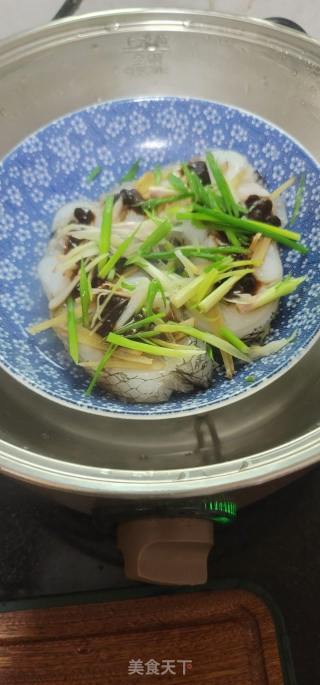 黄豆酱蒸鳕鱼的做法步调：8