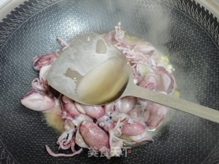 白烧带膏小鱿鱼的做法步调：5