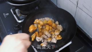 鸡块土豆拌里的做法步调：3