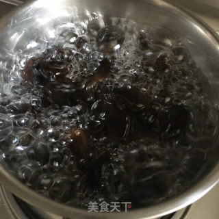 虾仁木耳沙推的做法步调：4