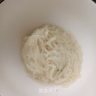 豌豆尖鸡汤里的做法步调：5