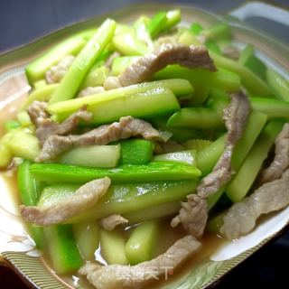 肉条炒茭瓜条的做法步调：13