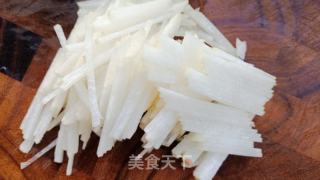 蛋饺萝卜丝汤的做法步调：3