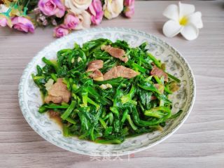 油麦菜炒肉片的做法步调：6
