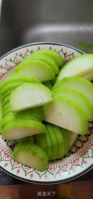 虾皮节瓜汤的做法步调：2