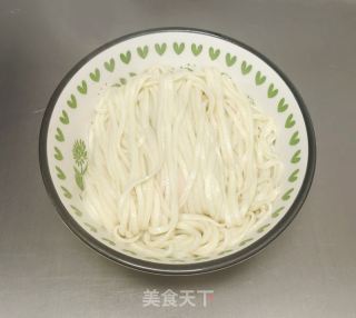 现压早饭鸡蛋里的做法步调：12