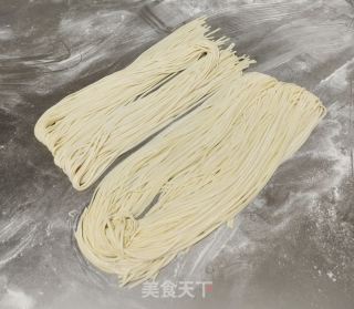 现压早饭鸡蛋里的做法步调：7