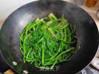 陈肉芹菜馄饨的做法步调：2