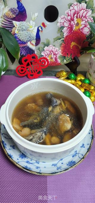灵芝天麻煲鸡足肥肉汤的做法步调：8