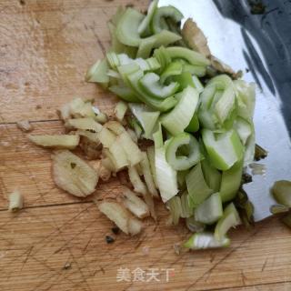 五花肉蒸雪里蕻的做法步调：7