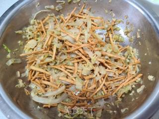 馓子鸡蛋拌包菜的做法步调：9