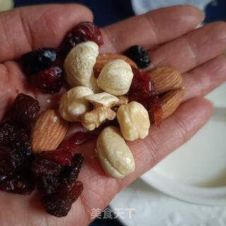 蓝莓黄蜜樱桃碗的做法步调：10