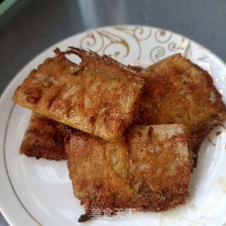 炸带鱼的做法步调：9