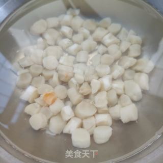 瑶柱粉丝火萝卜汤的做法步调：3