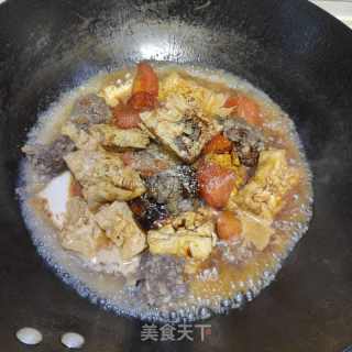 牛肉丸子烧油豆腐的做法步调：11