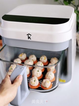 氛围炸锅豆腐丸子的做法步调：4