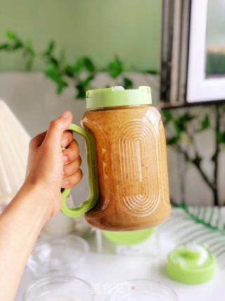 牛乳绿豆沙冰沙的做法步调：5