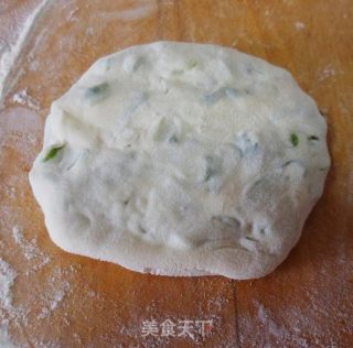 葱花饼的做法步调：6