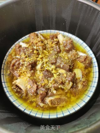 浑蒸牛排骨的做法步调：7