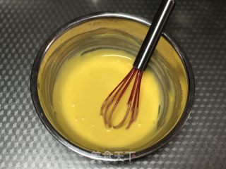 6微暇喷鼻妃古早蛋糕的做法步调：2