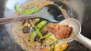 螺丝椒酱茄子的做法步调：10
