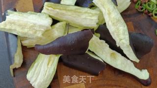 螺丝椒酱茄子的做法步调：4