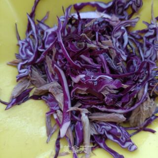 黄瓜鸽肉拌紫苦蓝的做法步调：9