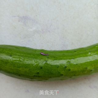 黄瓜鸽肉拌紫苦蓝的做法步调：3
