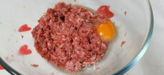 苦菜肉包子的做法步调：5