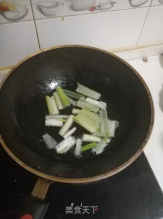 葱烧排骨的做法步调：6