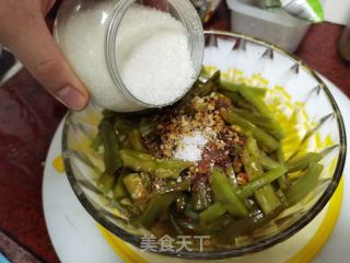 凉拌贡菜的做法步调：10